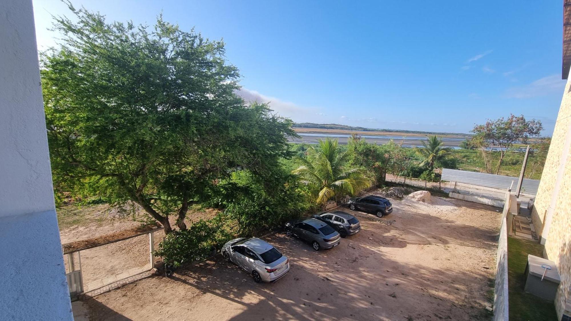Отель Solar Teixeira Flats Порту-де-Галиньяш Экстерьер фото